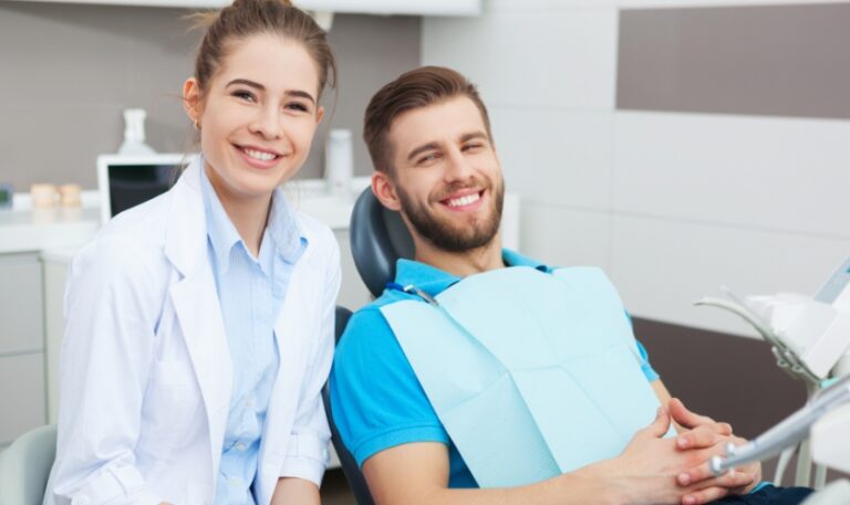 Unlocking Confidence: The Psychological Benefits of Teeth Whitening